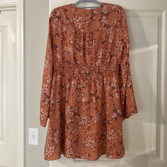 Floral Midi Dress - Picture 4 of 5